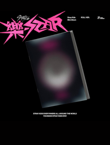 ⁦Straykids RockStar 8TH Mini Album⁩ – תמונה ⁦2⁩